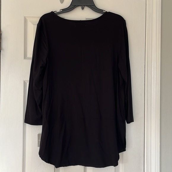Liz Claiborne NWT Black Tunic Length Top - Picture 2 of 6
